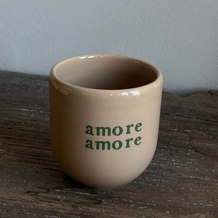 Mug amore amore beige - conceptstore Liefs uit Zierikzee