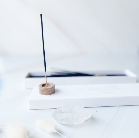 wierook en edelsteen box - lavendel bergkristal