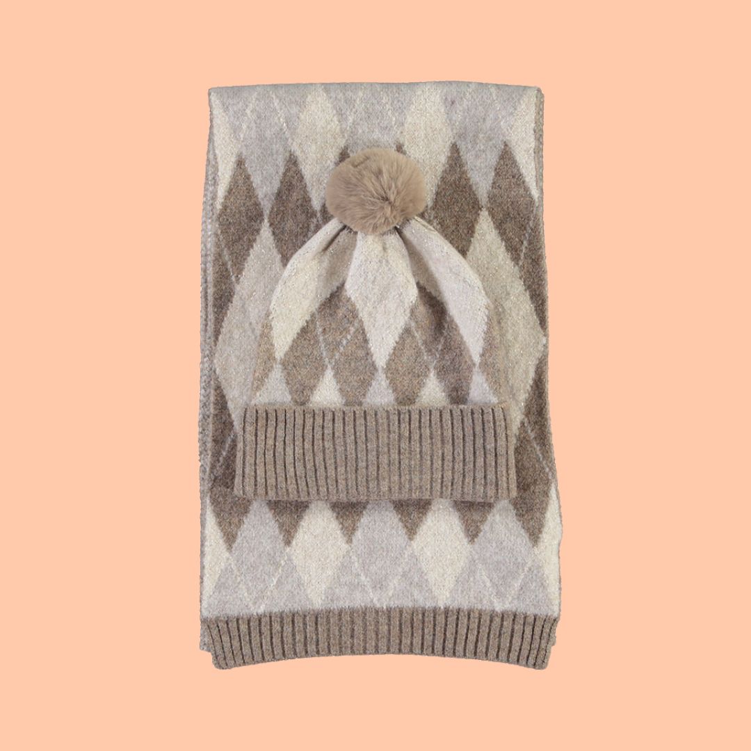 Muts print beige - Liefs uit Zierikzee 