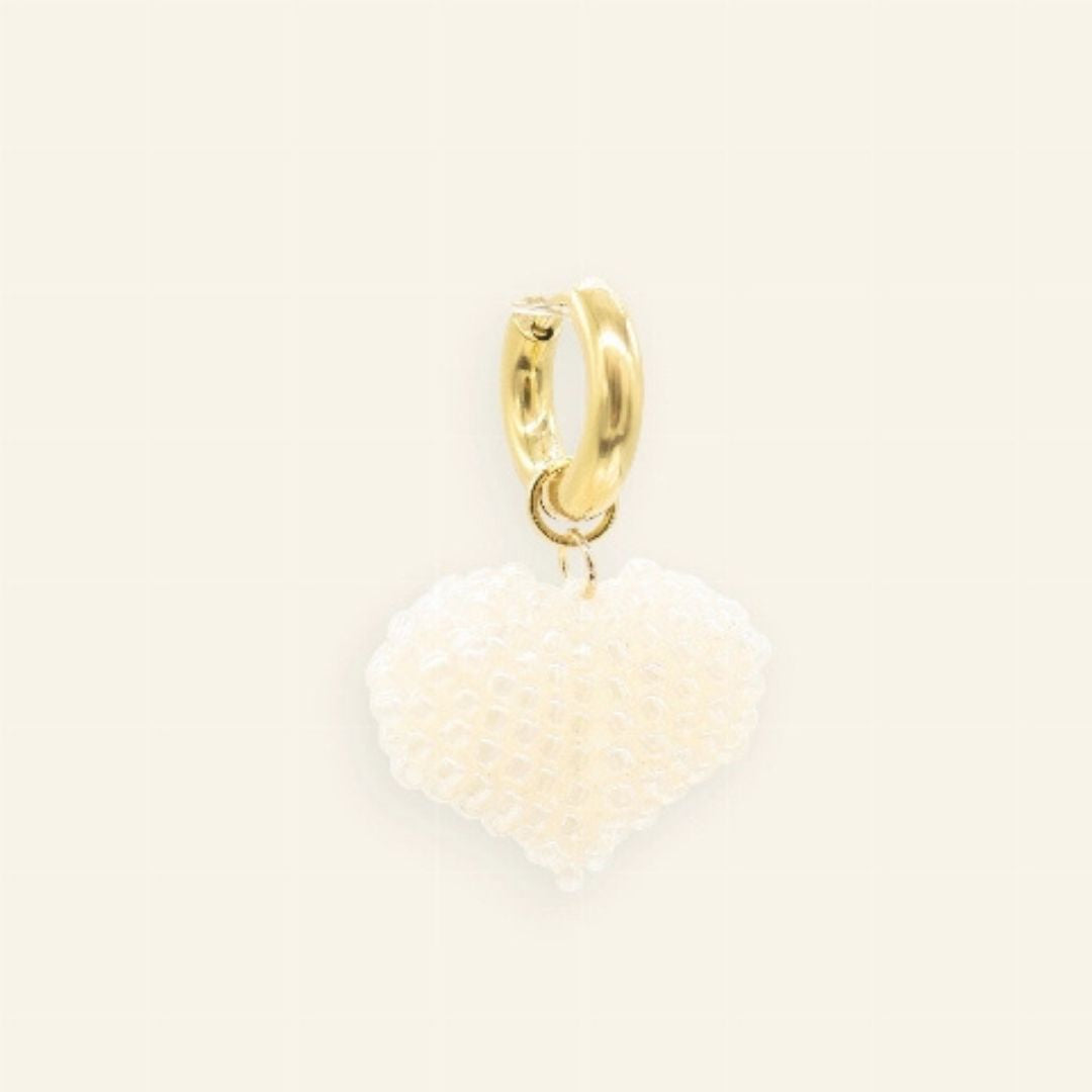 Beaded love oorbel - Liefs uit Zierikzee
